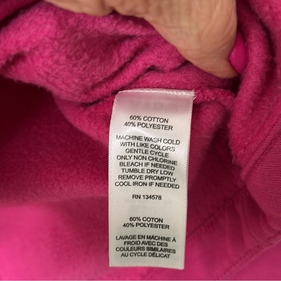 Vineyard Vines Brushed Terry Relaxed Shep Shirt in HTF color Berry, Medium. - Picture 7 of 13